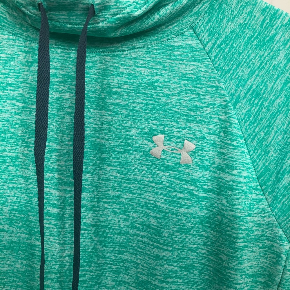 Under Armour Size Medium - image 5